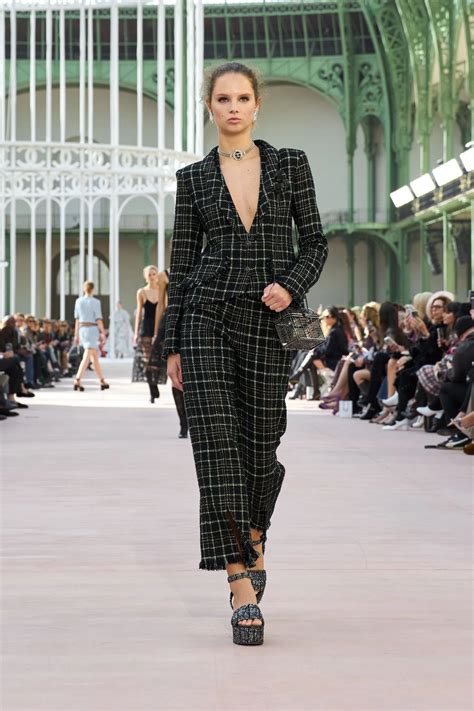 chanel pantaloni a quadri